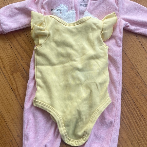 Carter Baby Girl - Picture 6 of 12